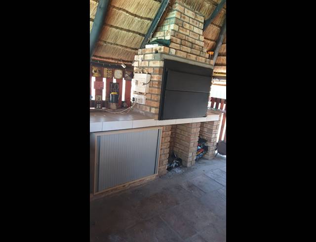3 BEDROOM HOUSE FOR SALE IN AZALEA PARK